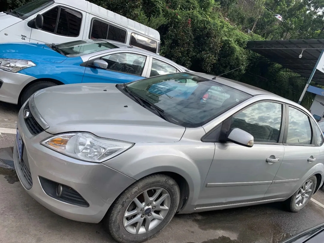 公開拍賣?？怂?、上海別克牌機(jī)動車